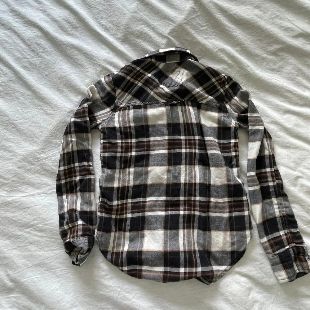 Abercrombie and Fitch Plaid Button up - Picture 2 of 2